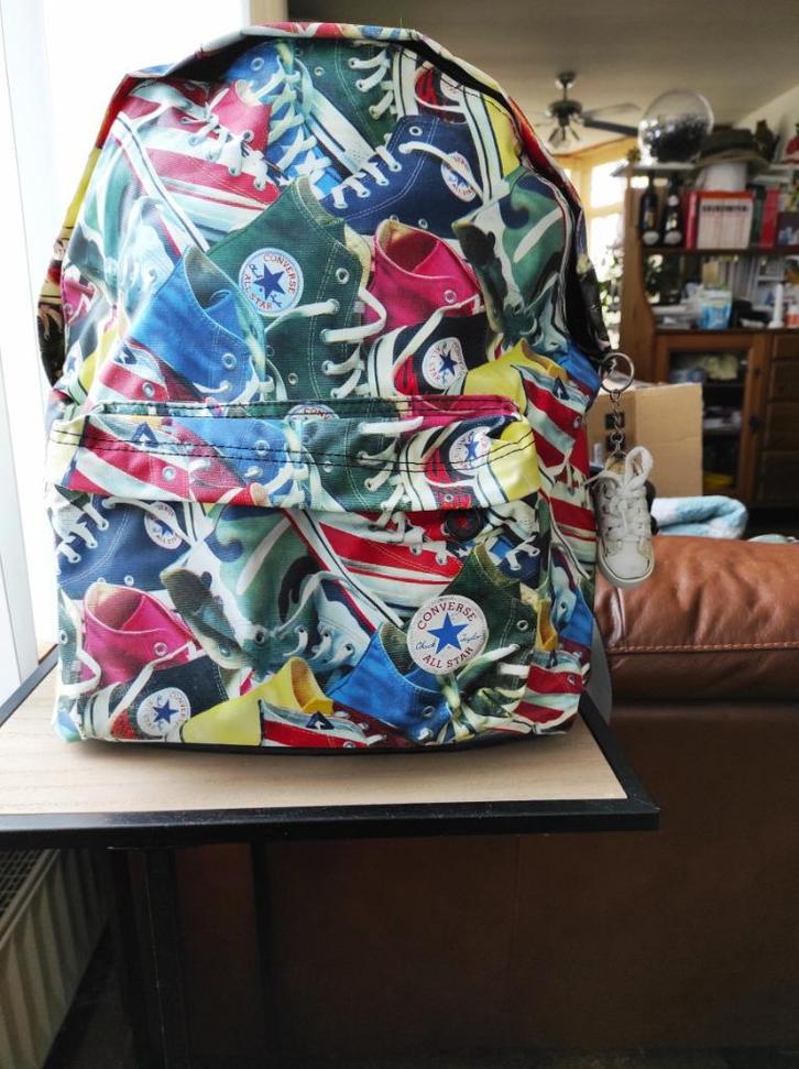Nieuwe Converse rugtas rugzak sneaker print en mini sneaker, Sieraden, Tassen en Uiterlijk, Tassen | Rugtassen, Nieuw, Overige merken