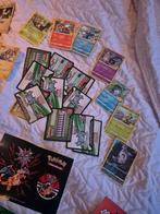 Pokémon bewaarbox met kaarten en codes, Ophalen of Verzenden, Zo goed als nieuw