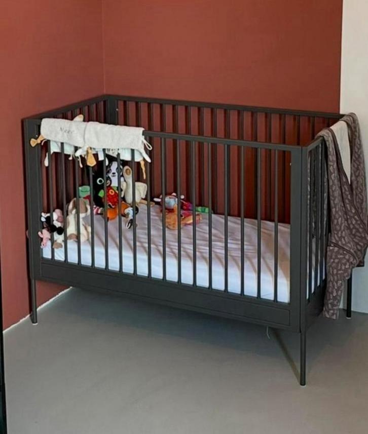 Coming kids ledikant antraciet super gaaf!, Kinderen en Baby's, Babywiegjes en Ledikanten, Zo goed als nieuw, Ledikant, Ophalen of Verzenden