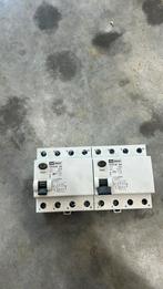 2x 40a emat aardlekschakelaar, Hobby en Vrije tijd, Elektronica-componenten, Verzenden, Zo goed als nieuw