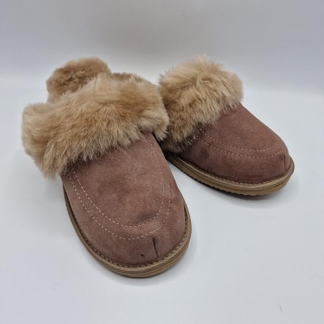 Cappuccino instap sloffen wol/leer met stiksel maat 42, Kleding | Dames, Schoenen, Blomwol, Beige, Nieuw, Ophalen of Verzenden