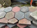 Hexagon (6 kant)  bestrating, Ophalen, Gebruikt, Klinkers, 10 m² of meer