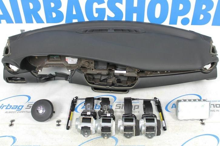 Airbag set - Dashboard Alfa Romeo Giulia (2015-heden), Auto-onderdelen, Dashboard en Schakelaars, Gebruikt, Ophalen of Verzenden