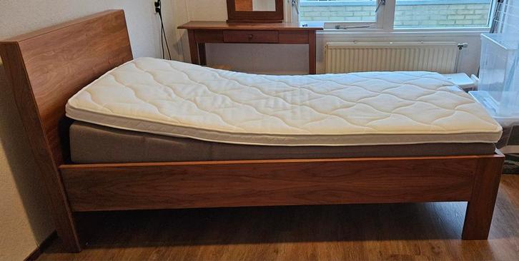 Seniorenbed 1 pers. - Elektr. verstlb. Lattenbodem, Huis en Inrichting, Slaapkamer | Bedden, Gebruikt, Eenpersoons, 100 cm, 210 cm