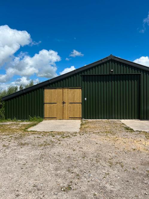 Caravanstalling vlakbij Bolsward voor oa caravans en campers, Caravans en Kamperen, Caravanstallingen