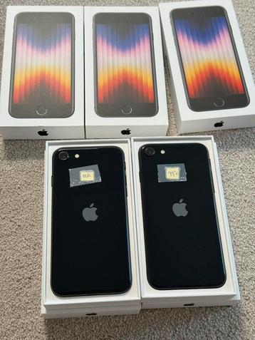 Apple iphone SE 2022 Midnight 64GB Batterij 99%/100% beschikbaar voor biedingen