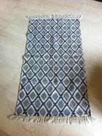 Vloerkleed hand gemaakt India Care&Fair grijs/beige L130Br65, 100 tot 150 cm, Grijs, Zo goed als nieuw, Rechthoekig