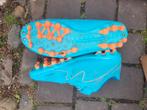 Voetbalschoenen, Sport en Fitness, Voetbal, Maat XS of kleiner, Ophalen, Zo goed als nieuw, Schoenen