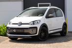 Volkswagen Up! 1.0 BMT up! beats cross up EDITION Facelift, Voorwielaandrijving, Gebruikt, 4 stoelen, Wit