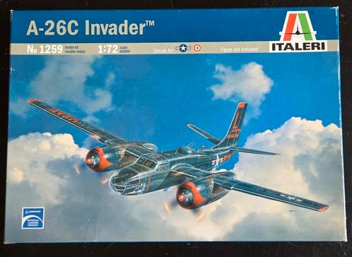 Italeri Douglas A-26C Invader 1:72, Hobby en Vrije tijd, Modelbouw | Vliegtuigen en Helikopters, Zo goed als nieuw, Vliegtuig