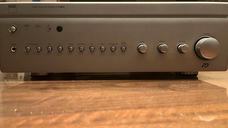 NAD C375 BEE versterker, Computers en Software, Harde schijven, Zo goed als nieuw, Desktop, USB, Ophalen of Verzenden