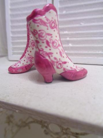 Mooie laarsjes 2,5 cm.....,, Poppenhuis 1:12..... (Nr W5 )* beschikbaar voor biedingen