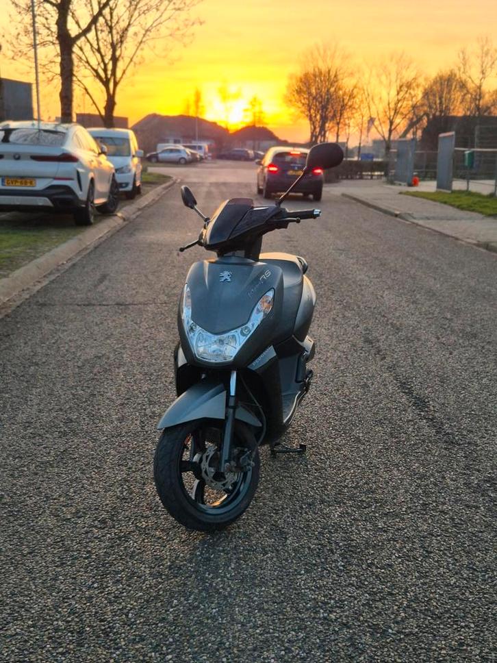 Peugeot Kisbee RS | Betrouwbaar & rijklaar, Fietsen en Brommers, Scooters | Peugeot, Gebruikt, Overige modellen, Maximaal 45 km/u