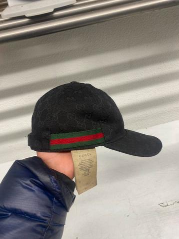 Gucci pet orgineel zwart M met bon beschikbaar voor biedingen