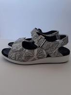 Vlotte leren Durea sandalen 36.5 met uitneembaar voetbed, Durea, Wit, Zo goed als nieuw, Sandalen of Muiltjes