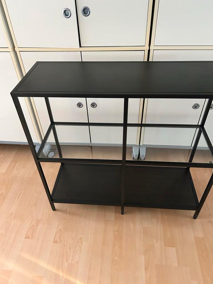 IKEA Vittsjö Kast - Zwartbruin/Glas, Huis en Inrichting, Kasten | Vitrinekasten, Zo goed als nieuw, Minder dan 100 cm, 100 tot 150 cm