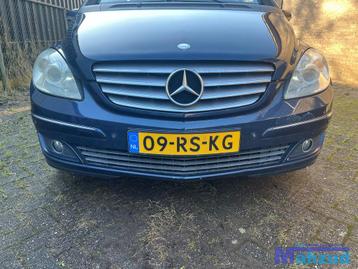 MERCEDES B KLASSE W245 blauw 375 voorbumper 2005-2011 beschikbaar voor biedingen
