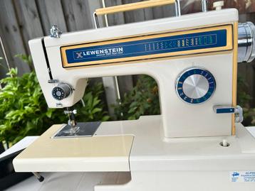 Lewenstein Naaimachine - Vintage met Gebruiksaanwijzing beschikbaar voor biedingen