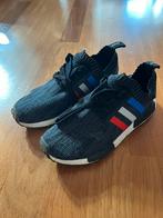 Adidas NMD R1 PRIMEKNIT Tri Color BB2887 40, Kleding | Heren, Schoenen, Ophalen, Zo goed als nieuw, Overige kleuren