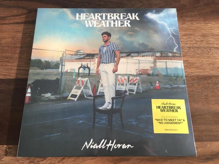 Vinyl LP Niall Horan Heartbreak Weather NEW One Direction EU, Cd's en Dvd's, Vinyl | Pop, Nieuw in verpakking, 2000 tot heden