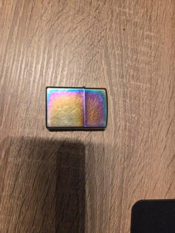 Zippo Aansteker - Iridescent Finish beschikbaar voor biedingen