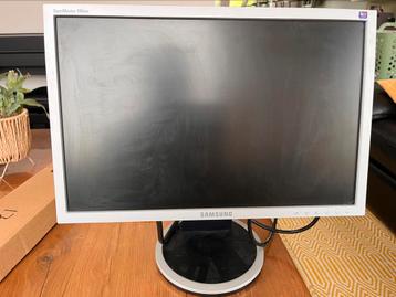 Samsung Monitor – SyncMaster 940BW (19 inch) beschikbaar voor biedingen