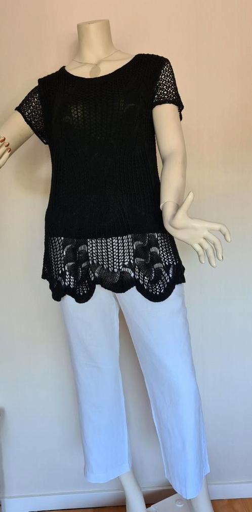 Zwarte top met ajour patroon. Mt. 38. Als nieuw!, Kleding | Dames, Tops, Zo goed als nieuw, Maat 38/40 (M), Zwart, Korte mouw