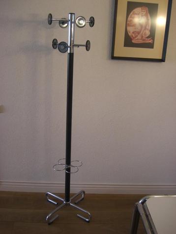 Vintage design kapstok zwart met chroom beschikbaar voor biedingen