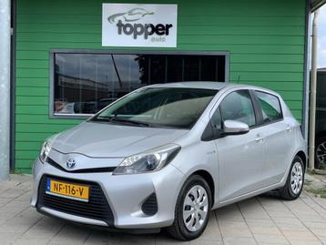 Toyota Yaris 1.5 Full Hybrid | Automaat | Navigatie | Camera beschikbaar voor biedingen