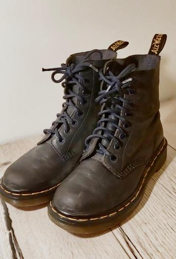 Dr. Martens pascal 37 navy donkerblauw