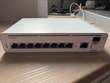 Ubiquiti UISP console beschikbaar voor biedingen