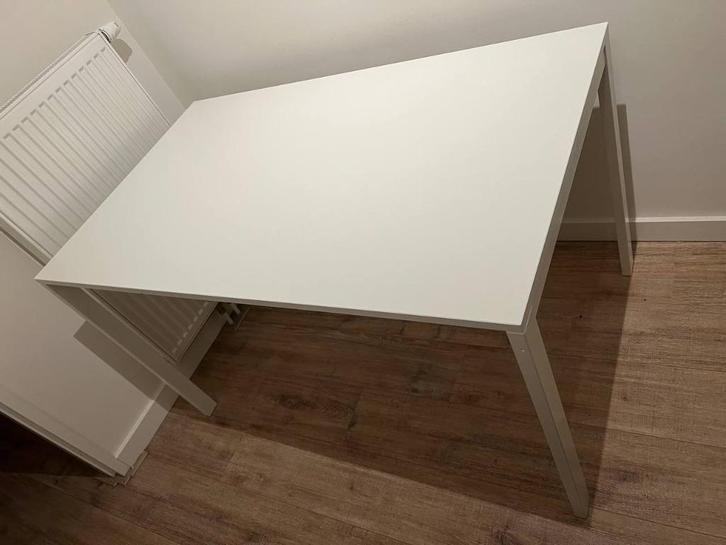 Witte tafel - 125x75x74 cm, Huis en Inrichting, Tafels | Eettafels, Zo goed als nieuw, 50 tot 100 cm, 100 tot 150 cm, Vier personen
