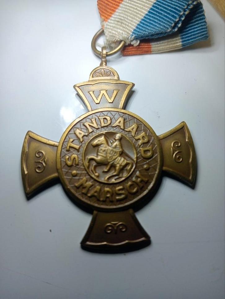 Dit is een Duitse medaille, de Standaard Marsch., Postzegels en Munten, Penningen en Medailles, Overige materialen, Ophalen