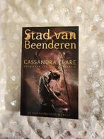 Stad van Beenderen - Cassandra Clare, Boeken, Ophalen of Verzenden, Gelezen, Cassandra Clare