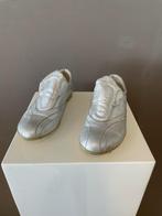 Sneakers gympen van Vic Matie maat 38 - zilver kleur, Kleding | Dames, Schoenen, Douwenmaat 8-3 Meppel, Ophalen of Verzenden, Sneakers of Gympen