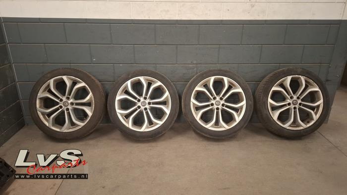 Velgen set + banden van een Renault Grand Scenic, Auto-onderdelen, Banden en Velgen, Gebruikt, -, -, Ophalen of Verzenden