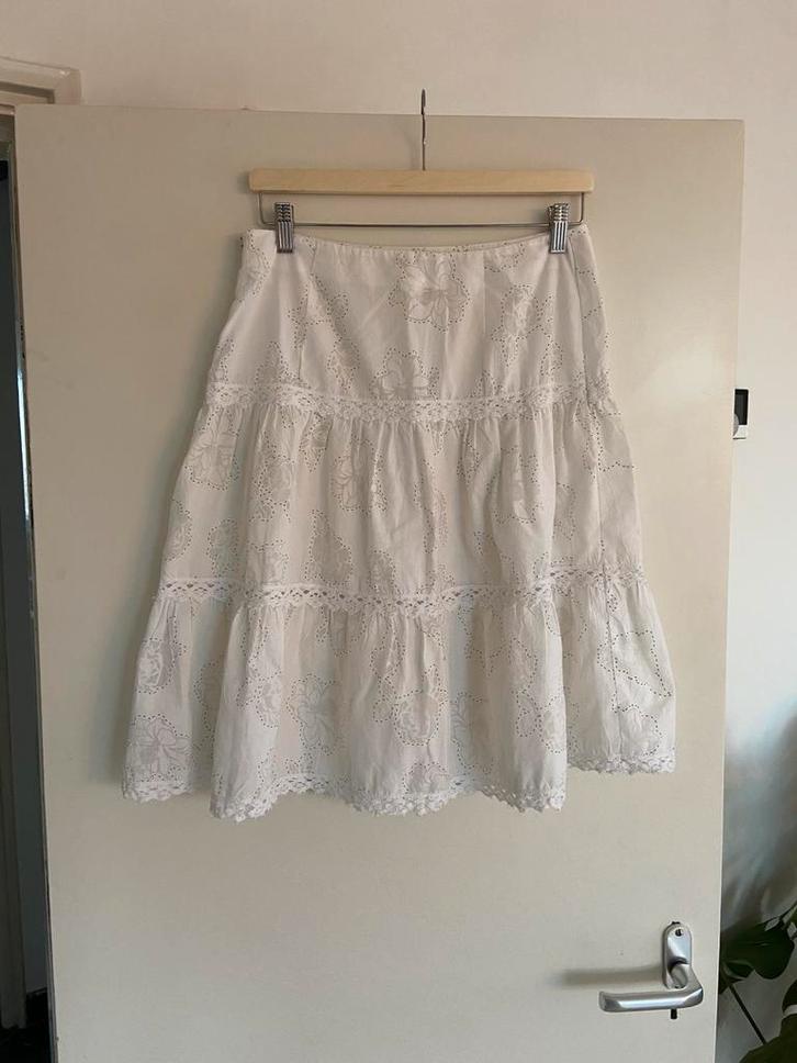 Kort rok met kant, Kleding | Dames, Rokken, Gedragen, Maat 38/40 (M), Wit, Boven de knie, Ophalen of Verzenden