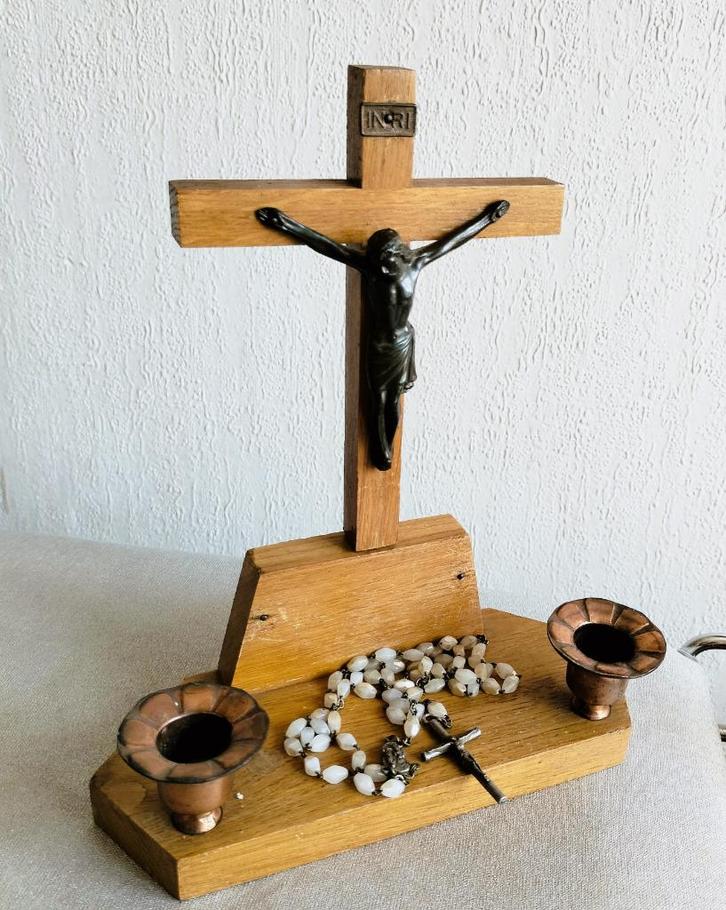 Kruis met Kandelaars 1 Rozenkrans +Relikwie +Misdienaartje, Antiek en Kunst, Antiek | Religie, Ophalen of Verzenden