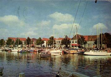 Medemblik, Oosterhaven - boten - 1987 gelopen beschikbaar voor biedingen