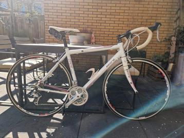 Racefiets dames BeOne Jade Sport beschikbaar voor biedingen