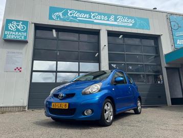 Toyota Aygo 1.0-12V Dynamic Blue beschikbaar voor biedingen