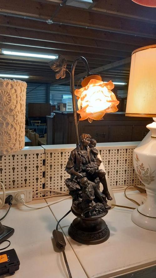Vintage Bronzen Lamp met Liefdespaar, Antiek en Kunst, Antiek | Lampen, Ophalen