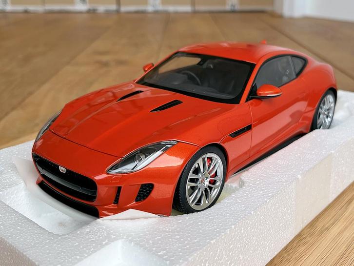 Jaguar F-type R Coupé oranje AutoArt 1:18 nieuw in doos ovp, Hobby en Vrije tijd, Modelauto's | 1:18, Nieuw, Auto, Autoart, Ophalen of Verzenden