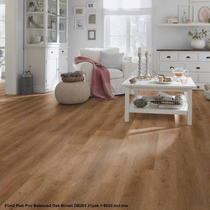81m2 Pvc Plak Balanced Oak Brown Natuur 21pak = €650, Huis en Inrichting, Stoffering | Vloerbedekking, Nieuw, Laminaat, Bruin