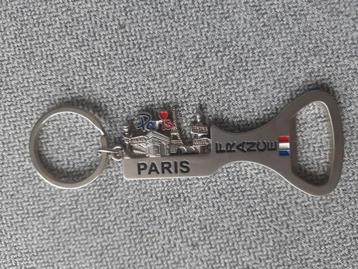 Sleutelhanger / Fles Opener uit Parijs beschikbaar voor biedingen