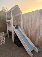 Tuinhuisje met glijbaan - Opknapper, Kinderen en Baby's, Speelgoed | Buiten | Speelhuisjes, Ophalen, Gebruikt, Hout