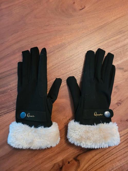 NIEUWE Handschoenen van QUUR, Kleding | Dames, Mutsen, Sjaals en Handschoenen, Nieuw, Handschoenen, Maat 38/40 (M), Ophalen of Verzenden