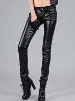Zwarte Pu-Leren - Leather Look - Lange Broek maat L - Nieuw, Zwart, Maat 42/44 (L), Nieuw, Ophalen of Verzenden