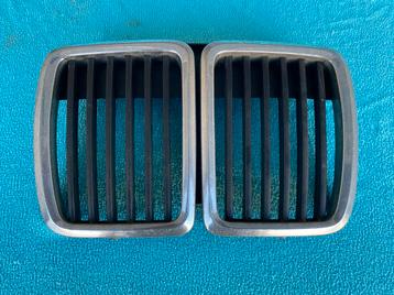 Nieren voor in grille BMW E30 3 serie beschikbaar voor biedingen