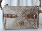 Tommy Hilfiger Schoudertas, Sieraden, Tassen en Uiterlijk, Tassen | Schoudertassen, Verzenden, Zo goed als nieuw, Beige